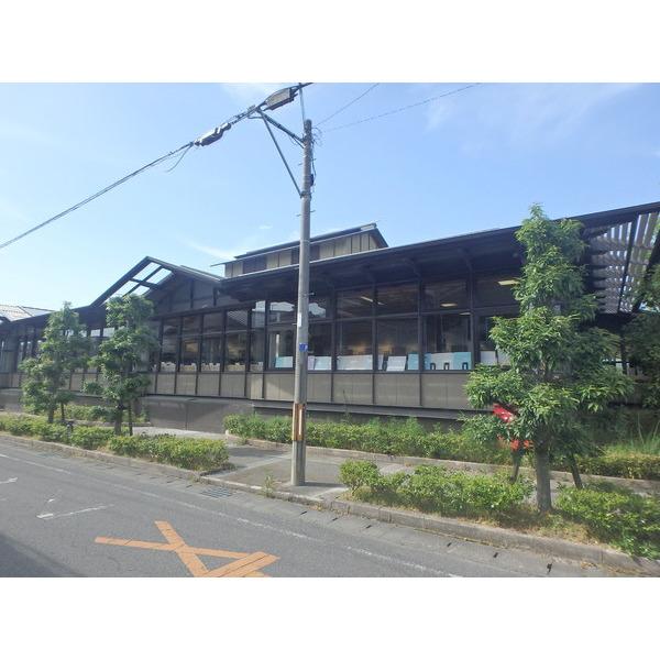 甲賀市甲南図書交流館：2210m