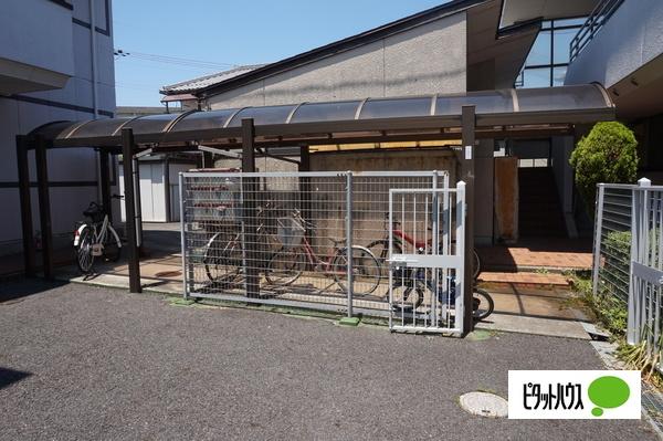 甲賀市水口町東名坂アパート エントランス