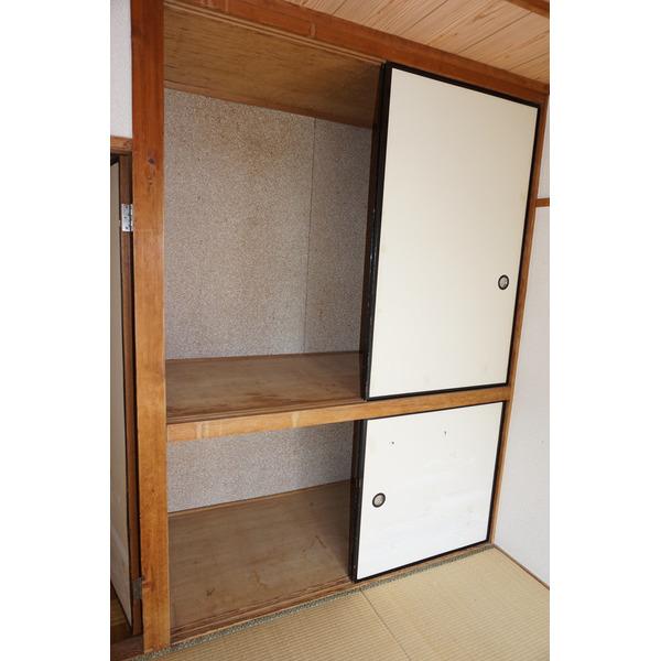 甲賀市水口町名坂マンション 収納