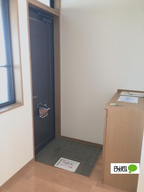 甲賀市水口町新町アパート 玄関