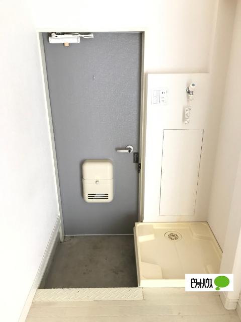 グリーンヒル（102） 玄関