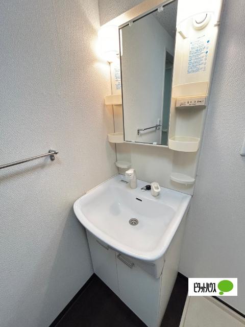 甲賀市水口町虫生野マンション 洗面