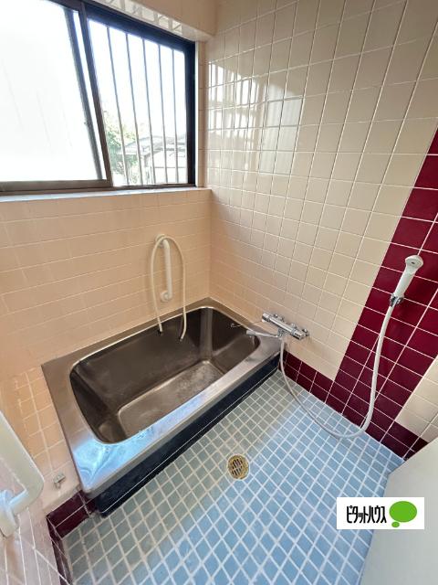甲賀市甲南町希望ケ丘一戸建 バス／シャワー