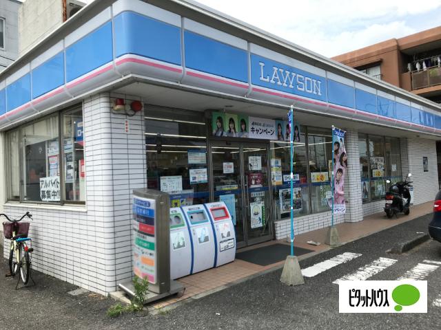 ローソン貴生川駅前店：185m