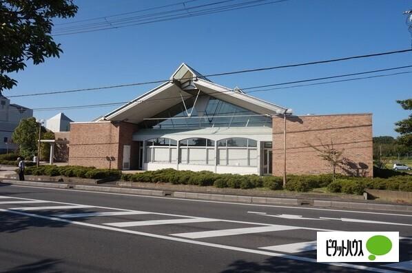 日野町立図書館：965m