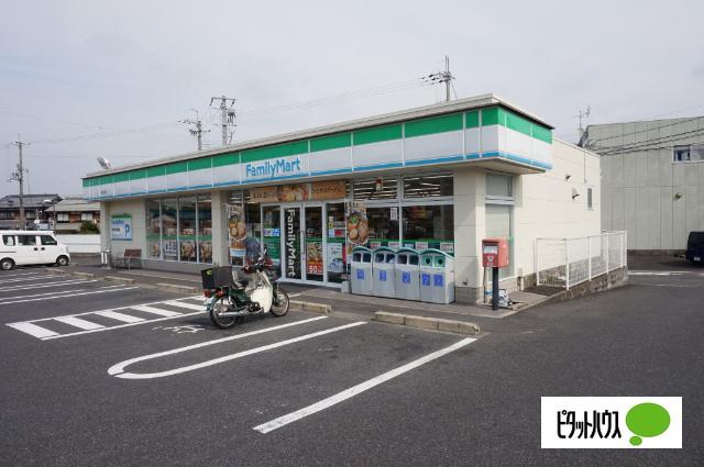 ファミリーマート甲西三雲店：665m