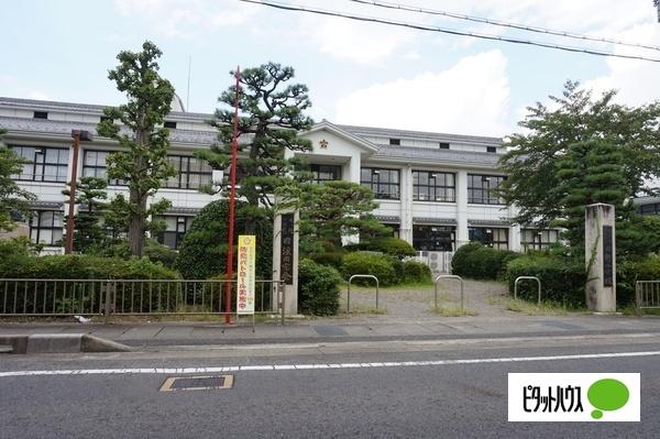 日野町立日野小学校：804m