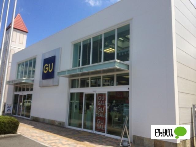 ジーユー水口店：2110m