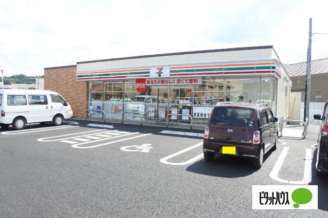 セブンイレブン甲賀市役所前店：588m