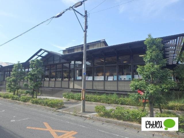 甲賀市甲南図書交流館：1293m