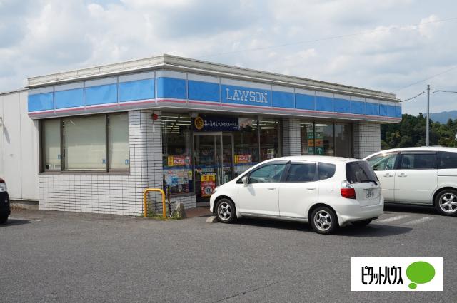 ローソン甲南野尻店：1372m
