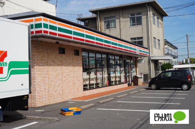 セブンイレブン石部文化ホール前店：212m