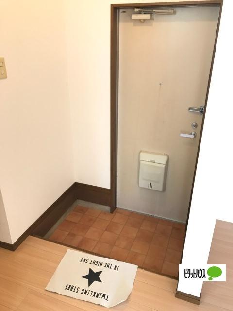 サンシャインエイト（1A） 玄関