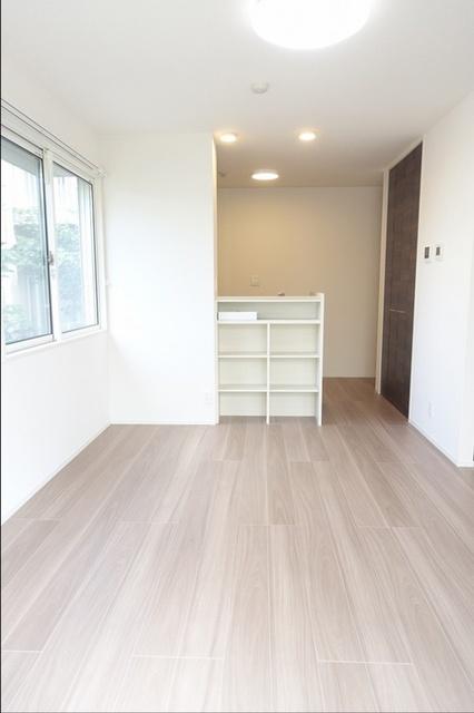 LuzLazo Esy (ﾙｰｽﾗｿ ｴｼｨ)（105） 部屋画像