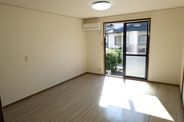 クラジールヤマザキ（102） 部屋画像