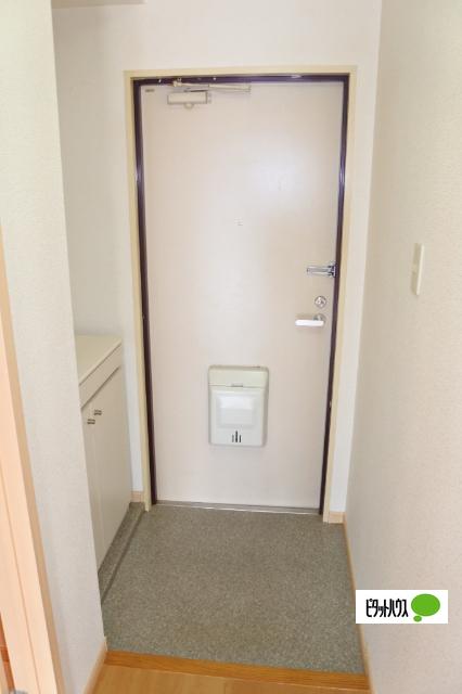 ステイツアルク（104） 玄関