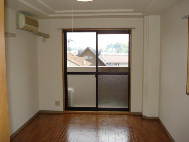 フローリッシュⅡ 部屋画像