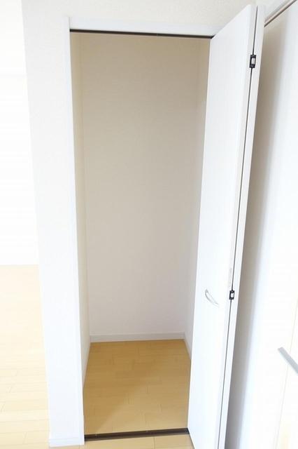 夢咲きの里　Ｄ（206） 収納