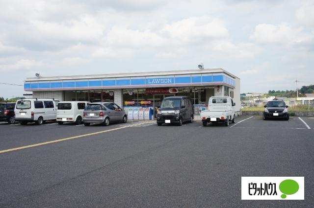 ローソン甲南竜法師店：559m