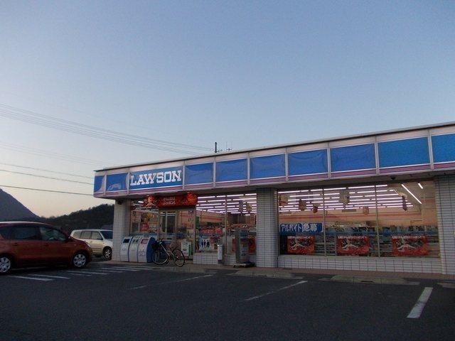 ローソン甲西菩提寺店：190m