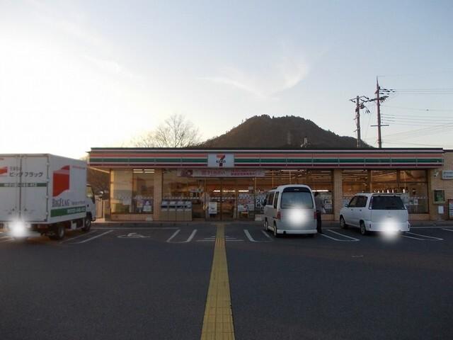 セブンイレブン甲西菩提寺店：700m