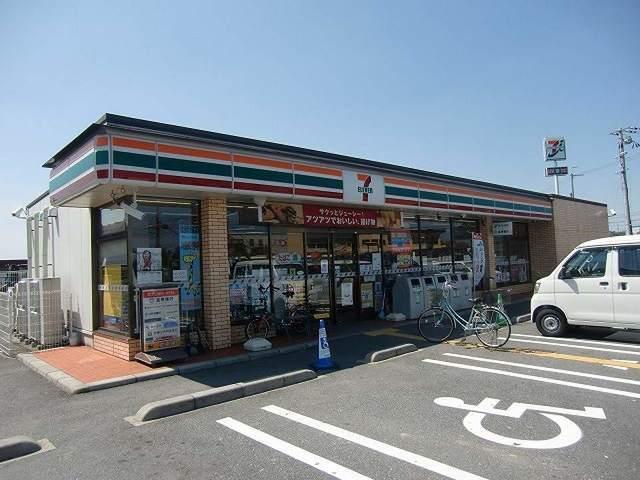 セブンイレブン栗東インター店：710m