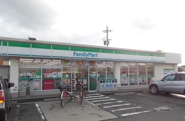 ファミリーマートひばり丘店様：750m