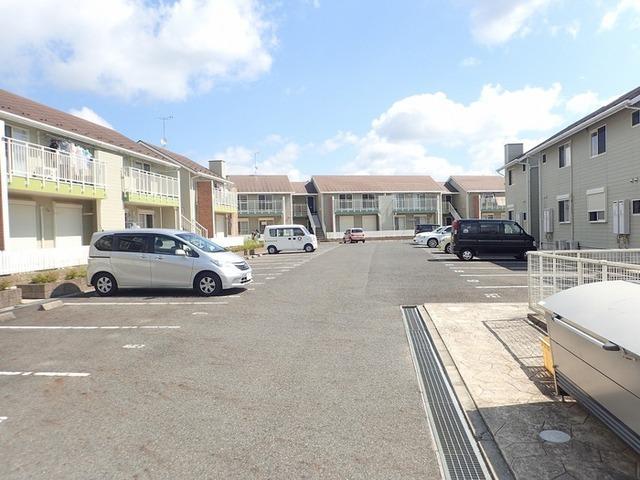 夢咲きの里　Ａ（201） 駐車場