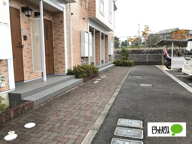 フロントパーク　こうか（203） エントランス