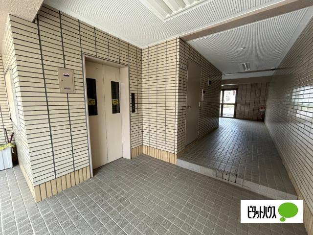 ふぁみーゆ貴生川（3C） エントランス