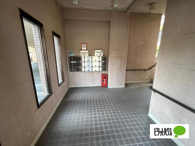 鹿深一番館（203） エントランス