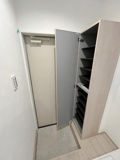 ベルゾーネ八城（101） 部屋画像