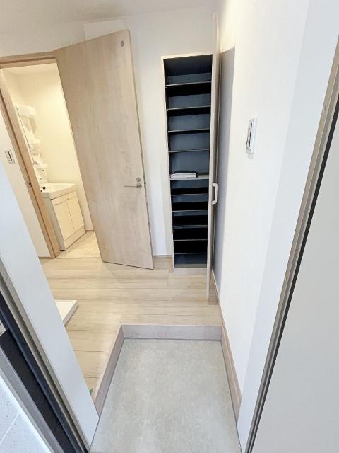 ベルゾーネ八城（105） 部屋画像