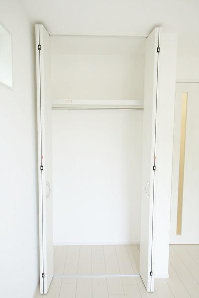 Pier S＆T（205） 収納