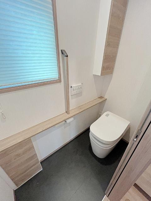 大豆戸町戸建（1） トイレ
