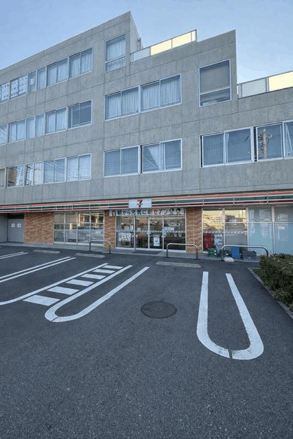 セブンイレブン横浜中原2丁目店：534m
