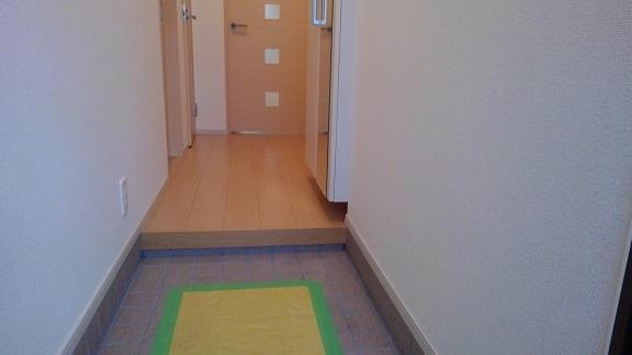 タウンコート中川（102） 玄関