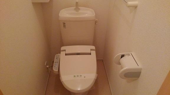 タウンコート中川（102） トイレ