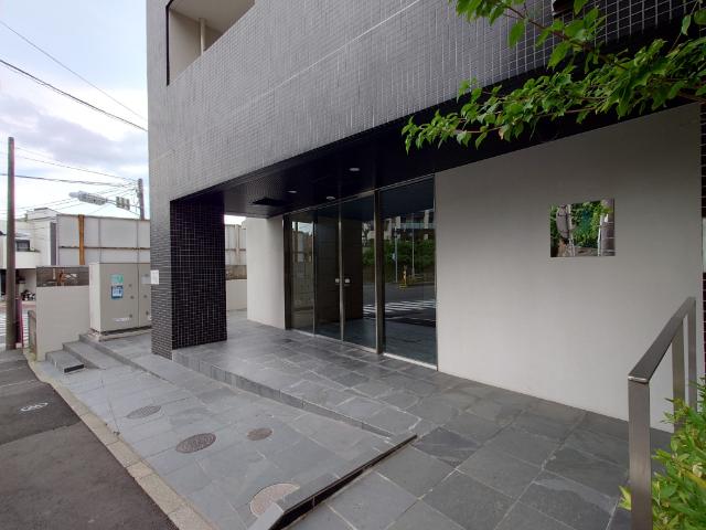 【ペット可×角部屋専用庭付】ジュエリアス横浜新子安（206） 外観