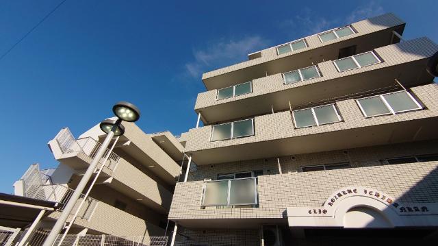 クリオ小机壱番館 外観