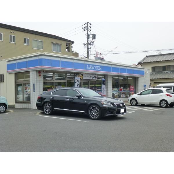 ローソン津栄町四丁目店：746m