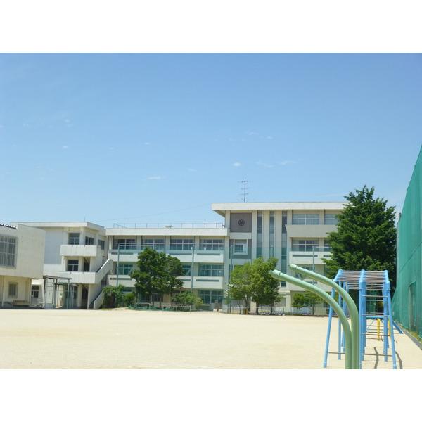 津市立豊津小学校：754m