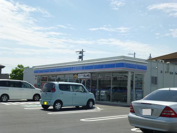 ローソン津河芸東千里店：919m