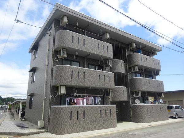  築24年3ヶ月 3階建の賃貸物件