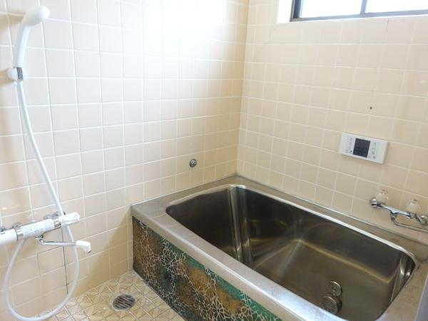津市安濃町清水一戸建 バス／シャワー