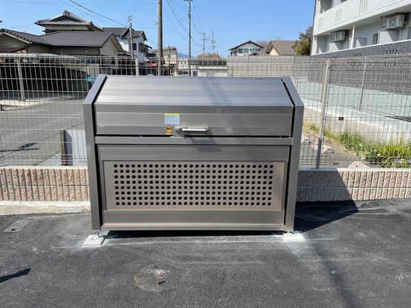 メゾンモンマルトル西古河 その他