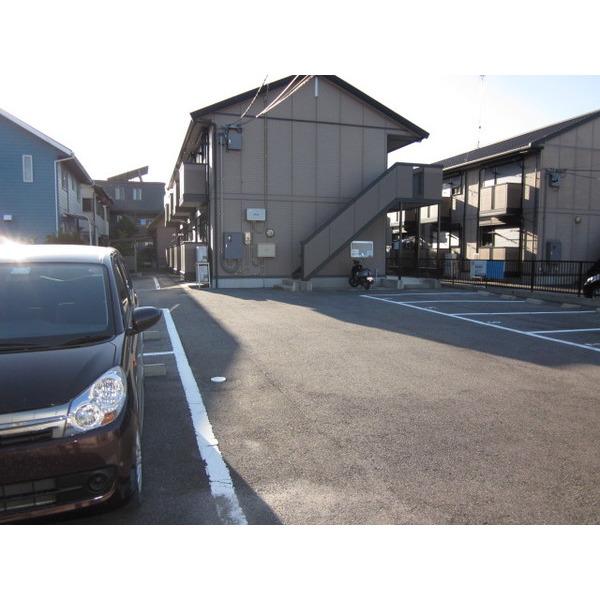 アーバンライフⅡ 駐車場