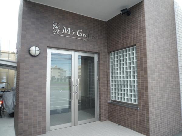 M‘s Grafica エントランス