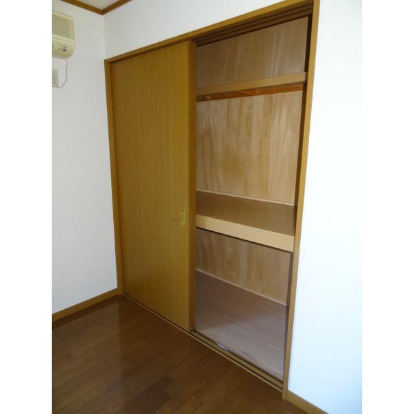 プレタメゾン結城Ｃ棟 収納
