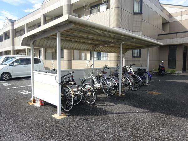 サンタプレイス 共有部分